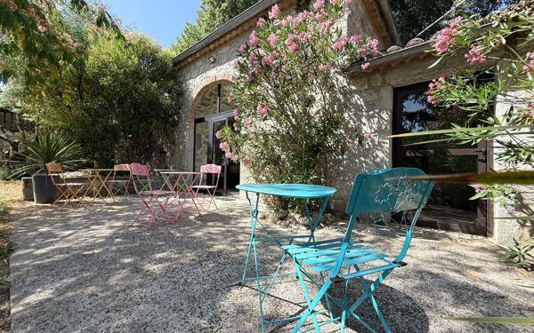 Maison à vendre    22 pièces •  Saint-Alban-Auriolles