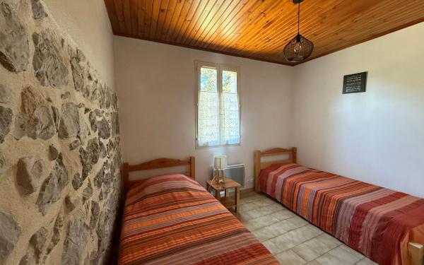 Maison à vendre    22 pièces •  Saint-Alban-Auriolles