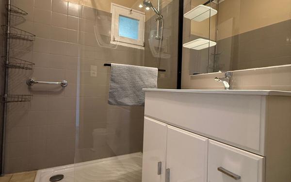 Maison à vendre    22 pièces •  Saint-Alban-Auriolles