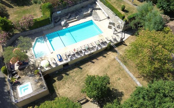 Maison à vendre    22 pièces •  Saint-Alban-Auriolles