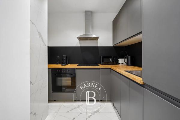 Paris 16ème, Appartement 1 Chambre -  54 m² à vendre