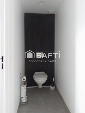 "vous n’avez plus qu’à poser vos valises. Appartement prêt à vivre – aucuns travaux à prévoir,  "