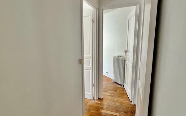 Appartement à louer    3 pièces • 52,73 m2 Boulogne-Billancourt