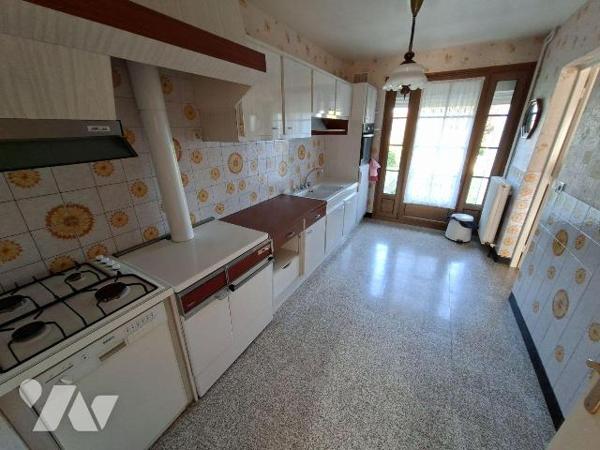 A FERRIERE LA GRANDE (59680) Maison à vendre
Maison de 83 m2 habitable sur et avec 288 m2, com...