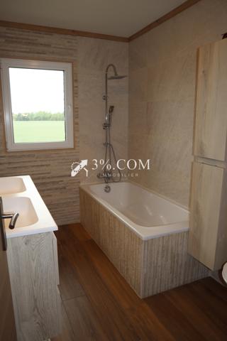 Maison
                                                                                                                                                                                                                                                                                                                        5 pièce(s)                                                                                                                                                                                                          4 chambre(s)                                                                                                                                                                                                          175  m²