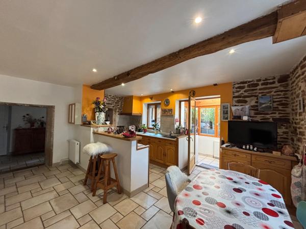 Maison à vendre 6 pièces - 200m2 - Grange - Terrain 960m² - NANTON