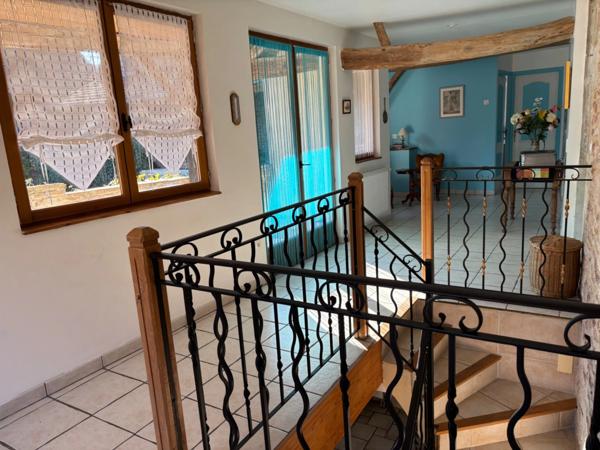 Maison à vendre 6 pièces - 200m2 - Grange - Terrain 960m² - NANTON