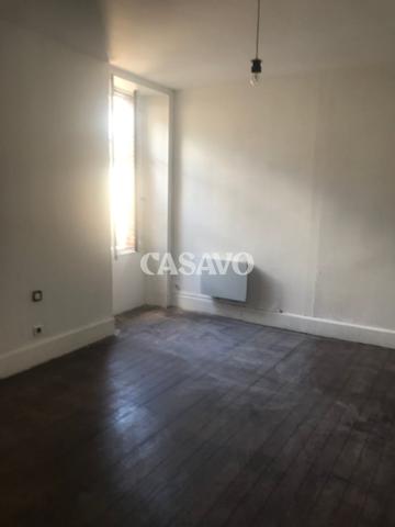 Vente Maison 4 pièces de 100m² - 58120 Château-Chinon (Ville)
