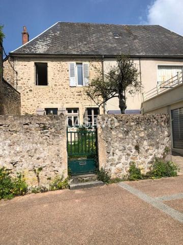 Vente Maison 4 pièces de 100m² - 58120 Château-Chinon (Ville)