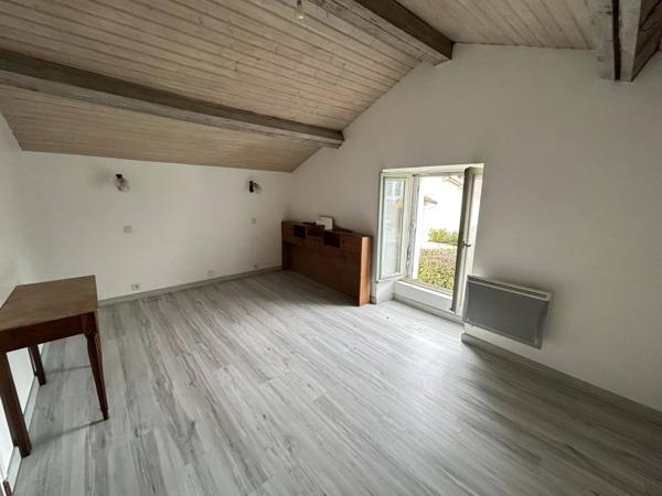 Pavillon dans Bressuire