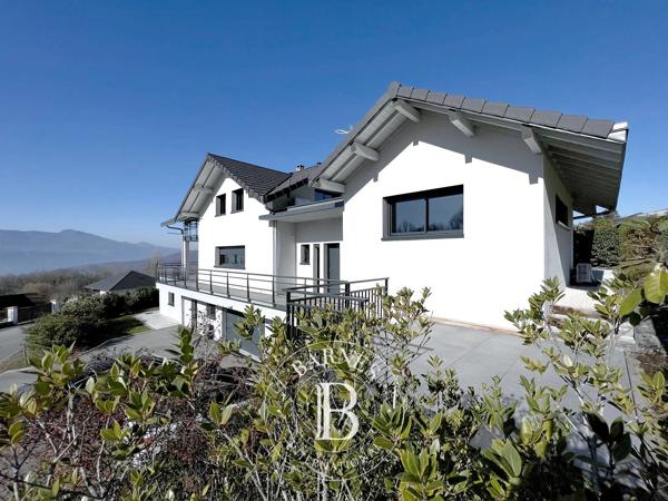 Aix-les-Bains, Maison 4 Chambres -  255 m² à vendre