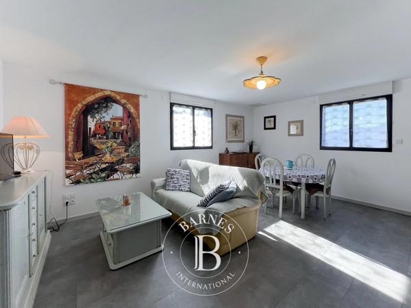 Aix-les-Bains, Maison 4 Chambres -  255 m² à vendre