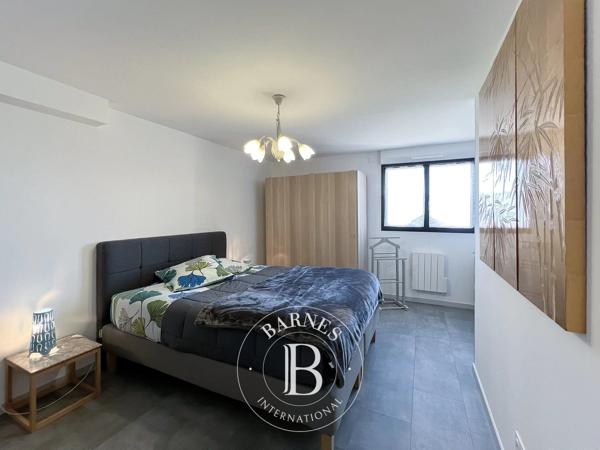 Aix-les-Bains, Maison 4 Chambres -  255 m² à vendre