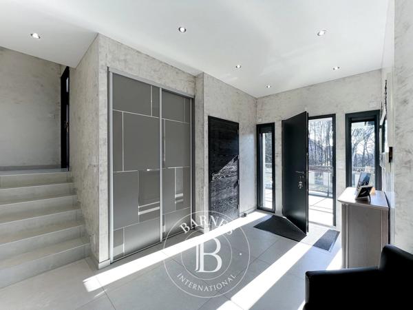 Aix-les-Bains, Maison 4 Chambres -  255 m² à vendre