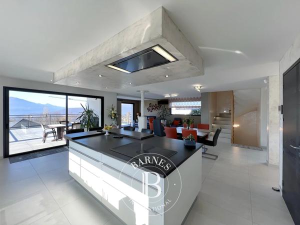 Aix-les-Bains, Maison 4 Chambres -  255 m² à vendre