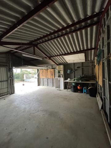 Bungalow with large landscaped garden in Saint Macoux