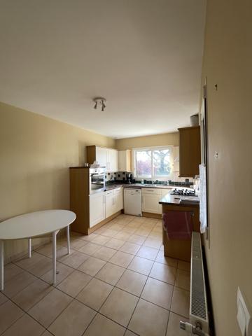 Bungalow with large landscaped garden in Saint Macoux