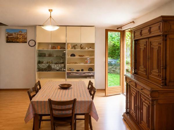 Quartier grieu,vallon suisse,4 chambres possible