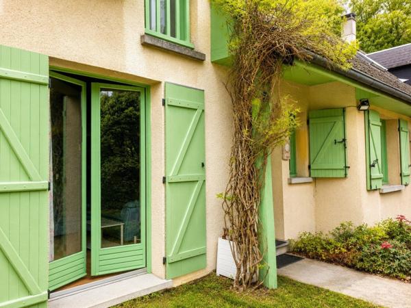 Quartier grieu,vallon suisse,4 chambres possible