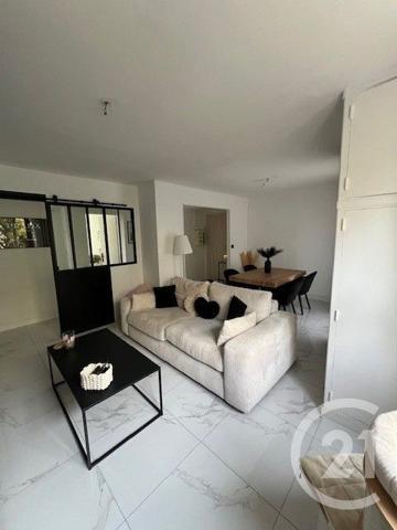 Appartement T3 à vendre  4 pièces - 67,50 m2 BOURGOIN JALLIEU - 38