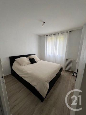 Appartement T3 à vendre  4 pièces - 67,50 m2 BOURGOIN JALLIEU - 38