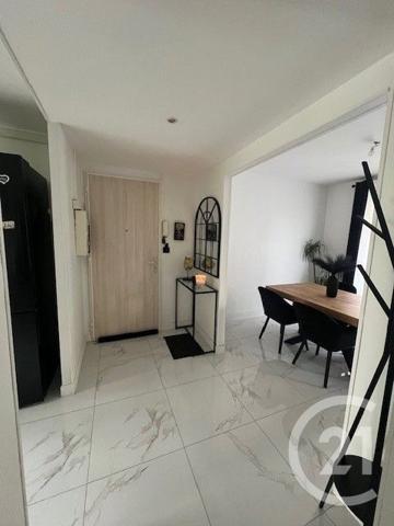 Appartement T3 à vendre  4 pièces - 67,50 m2 BOURGOIN JALLIEU - 38