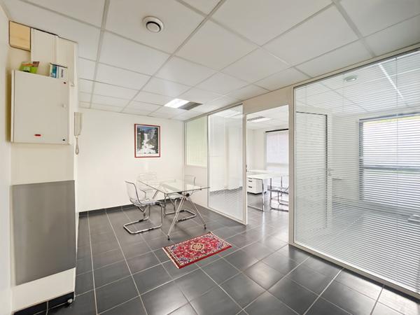Bureaux Antony 2 pièce(s) 39 m2
