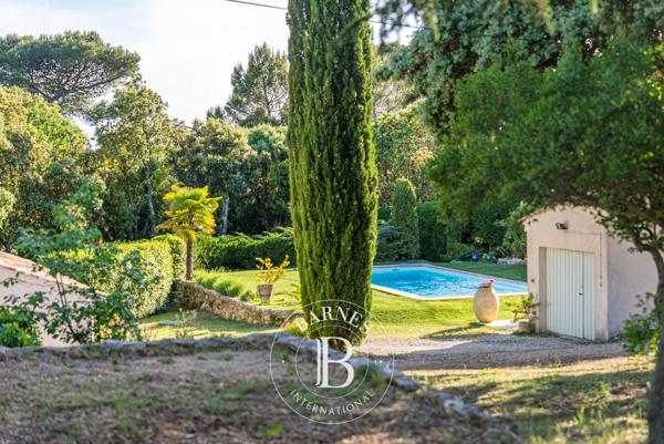 Rognes, Maison 4 Chambres -  175 m² à vendre