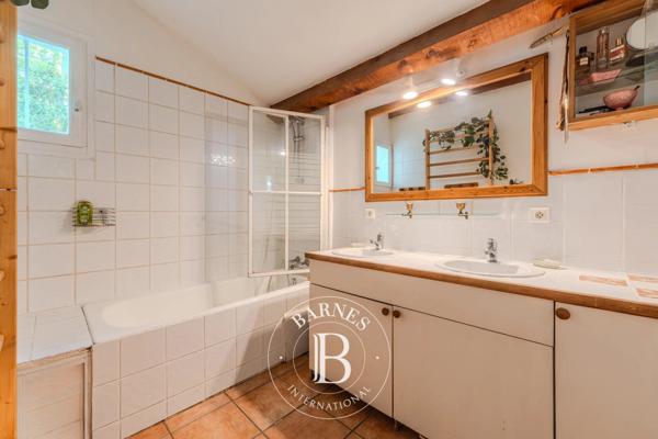 Rognes, Maison 4 Chambres -  175 m² à vendre