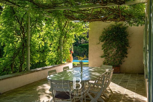 Rognes, Maison 4 Chambres -  175 m² à vendre