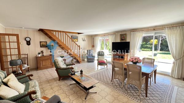 Maison 8 pièce(s) 5 chambre(s) 180 m²