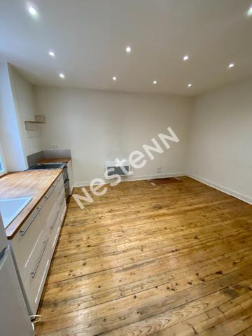 RENNES - T2 rénové de 34m² à deux pas de la Place de Bretagne