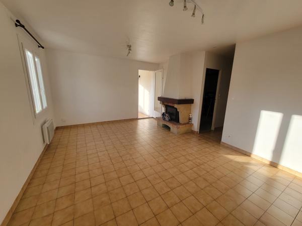 Villa T3 avec jardin et garage  Bram (11150)