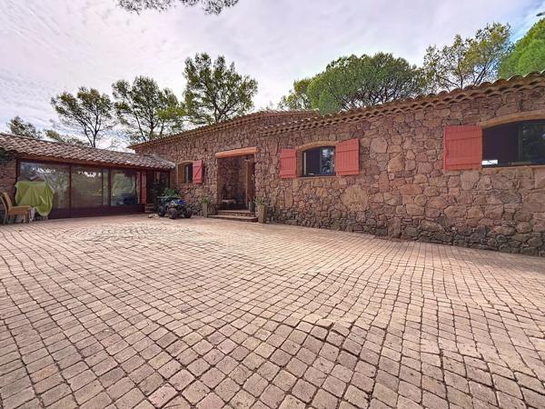 Magnifique bastide avec domaine de plus de 1 hectare