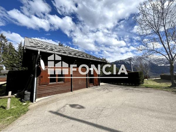 À vendre Maison 16 pièces 260 m² - La Léchère 73260