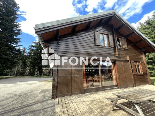 À vendre Maison 16 pièces 260 m² - La Léchère 73260