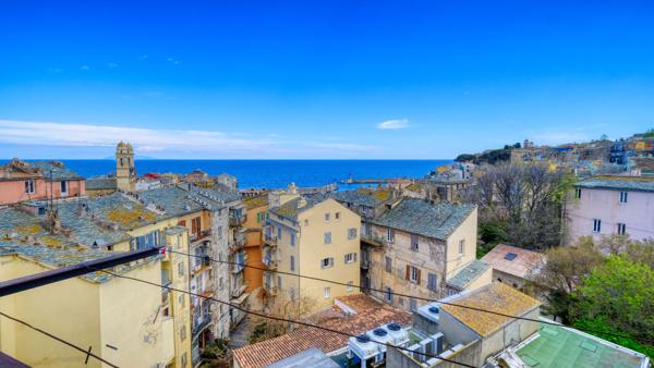 Vente Appartement Bastia centre ville vue mer 4 pièces 118 m2 vue mer