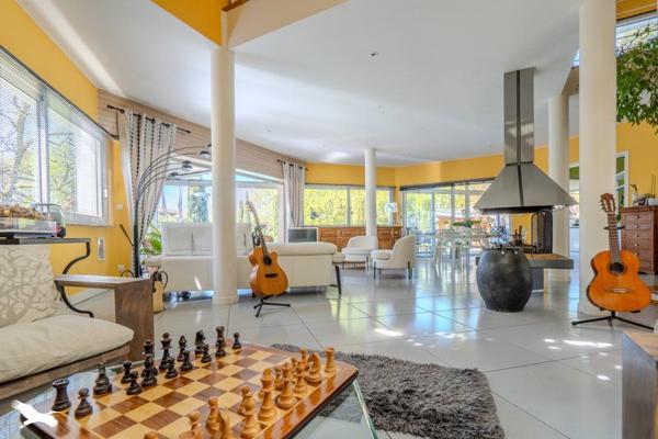 Maison à vendre |  Gradignan |  7 pièces | 251 m²