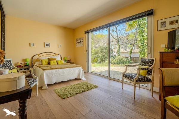 Maison à vendre |  Gradignan |  7 pièces | 251 m²