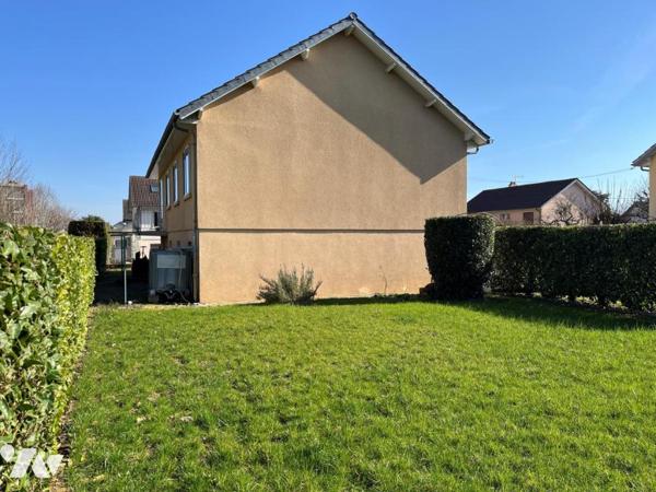 NUITS SAINT GEORGES en impasse, vte maison indépendante de type IV , avec rez jardin  