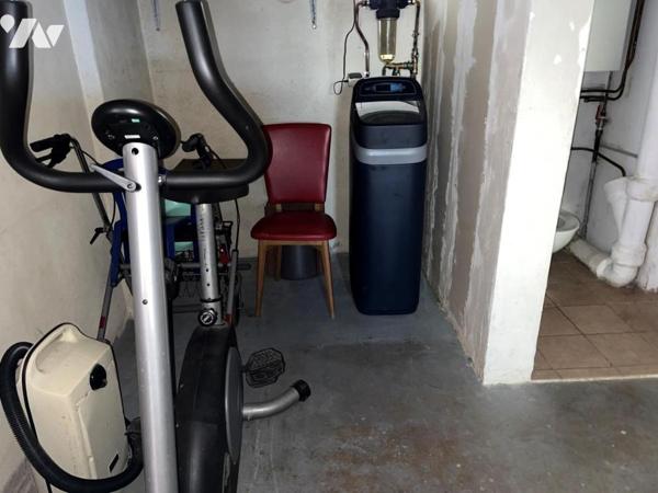 NUITS SAINT GEORGES en impasse, vte maison indépendante de type IV , avec rez jardin  