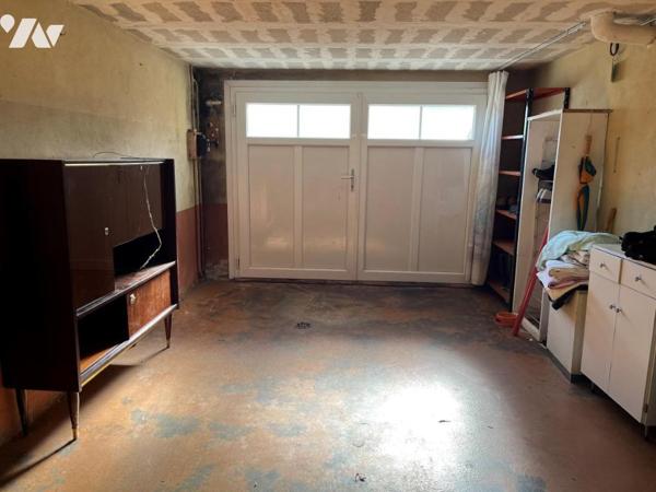 NUITS SAINT GEORGES en impasse, vte maison indépendante de type IV , avec rez jardin  