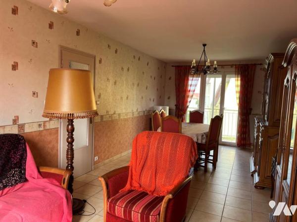 NUITS SAINT GEORGES en impasse, vte maison indépendante de type IV , avec rez jardin  