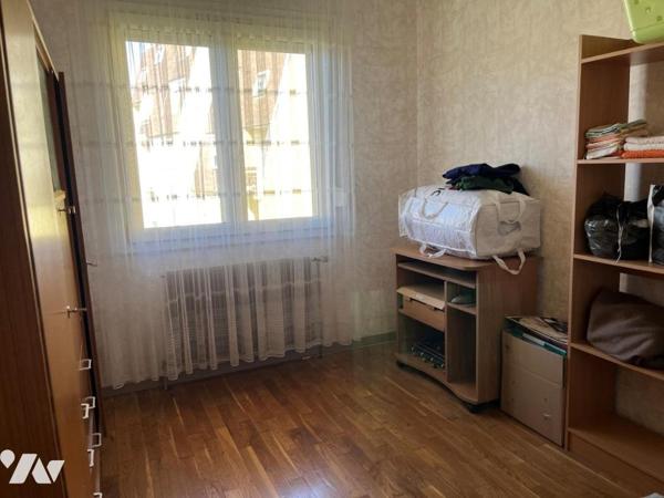 NUITS SAINT GEORGES en impasse, vte maison indépendante de type IV , avec rez jardin  