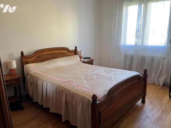 NUITS SAINT GEORGES en impasse, vte maison indépendante de type IV , avec rez jardin  