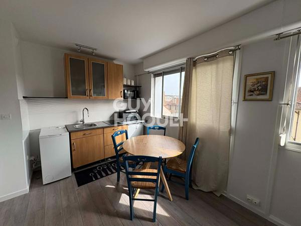 Appartement T1 à louer à Juvisy-sur-Orge, 3ème étage, calme et bien équipé
