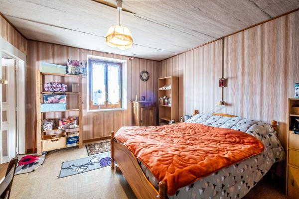 Corps de ferme 1770 à rénover – 710 m² de potentiel en Haute-Savoie | Projet investisseurs / gîtes