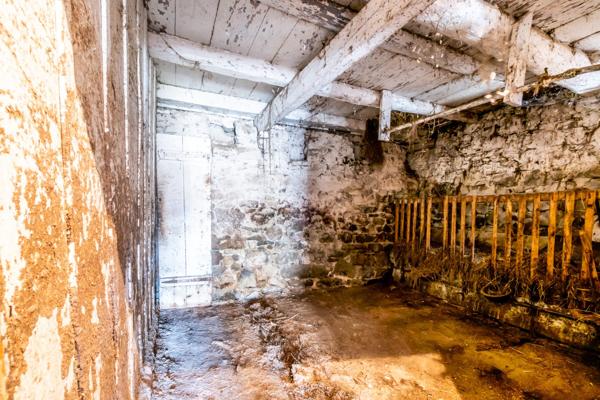 Corps de ferme 1770 à rénover – 710 m² de potentiel en Haute-Savoie | Projet investisseurs / gîtes