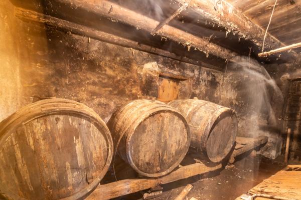 Corps de ferme 1770 à rénover – 710 m² de potentiel en Haute-Savoie | Projet investisseurs / gîtes