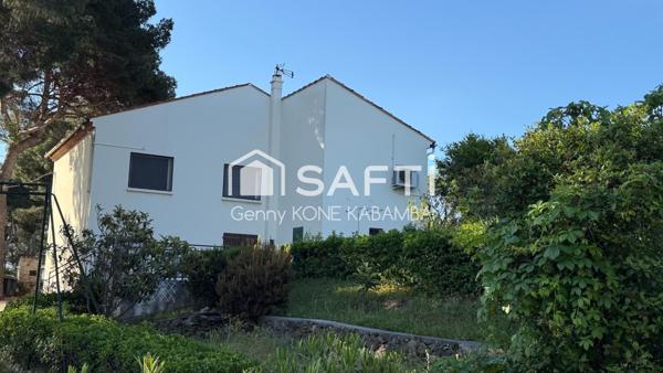 Villa 122M 2 avec Vue mer, beau volume sur 800M2